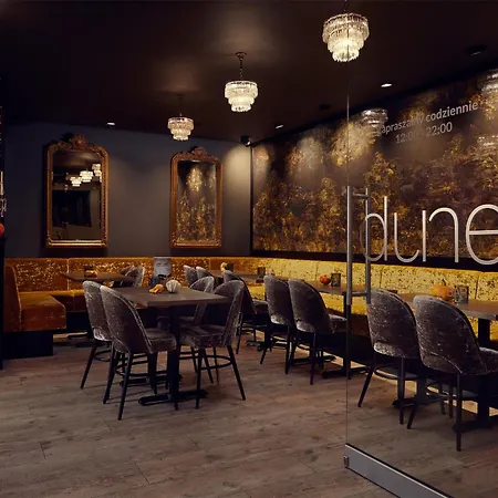 B225 - Dune アパート *